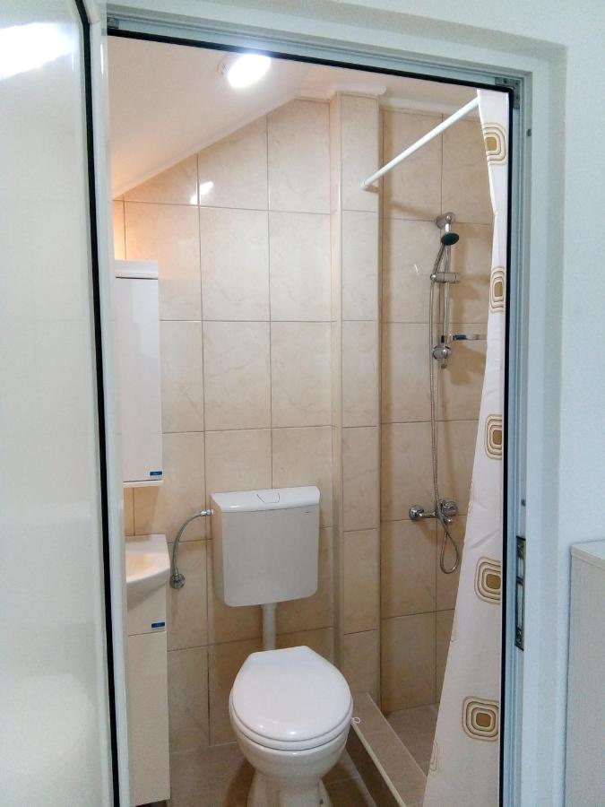 Smestaj Milenkovic Soko Banja Exterior foto